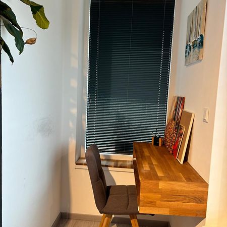 Premiere Apartment Bratislava - Private Parking מראה חיצוני תמונה